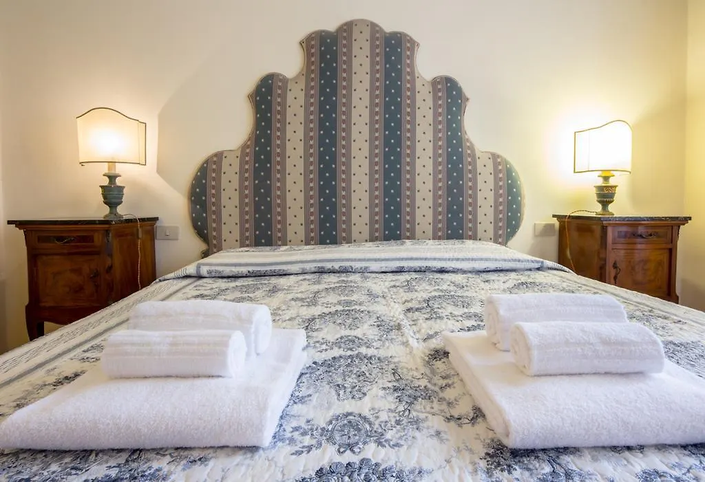 Ponte Vecchio Sunshine Apartment Florence