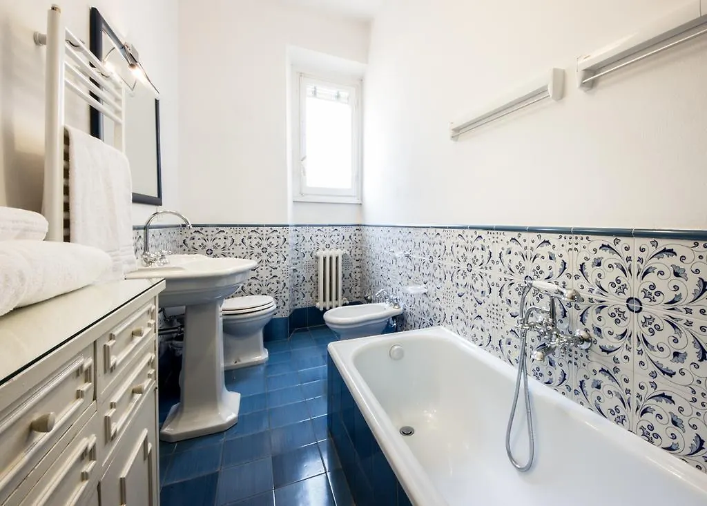 Ponte Vecchio Sunshine Apartment Florence